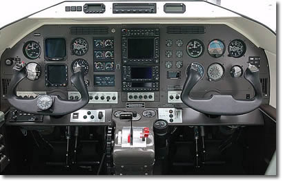 Cockpit Extra EA-500